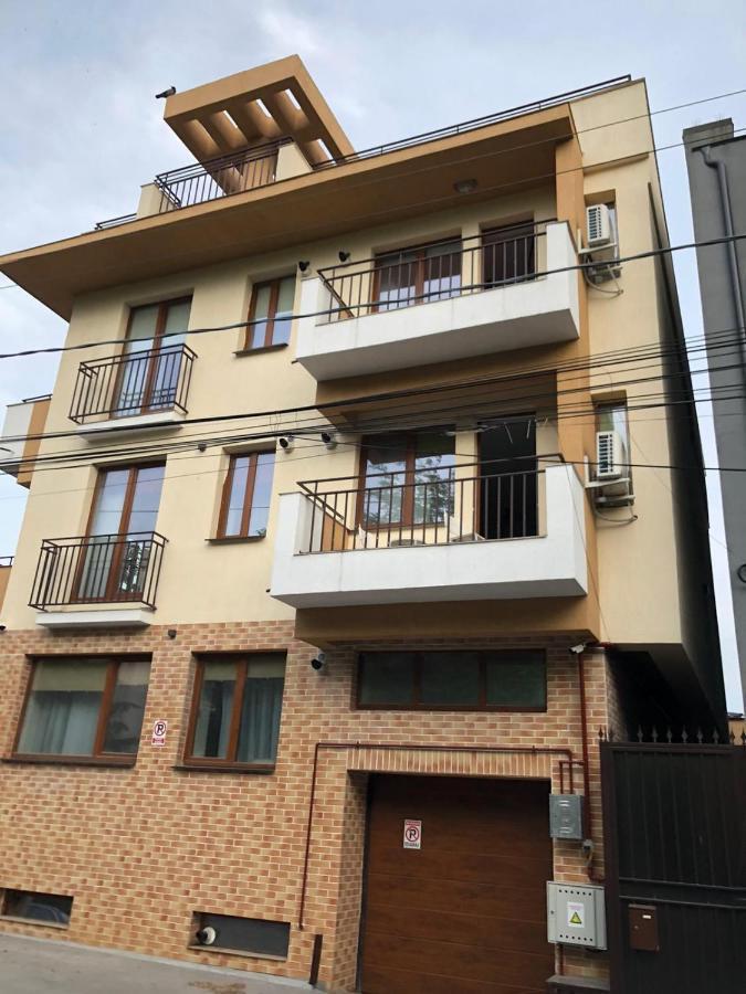 Violet Apartment-Brilliant Apartments คอนสตันซา ภายนอก รูปภาพ