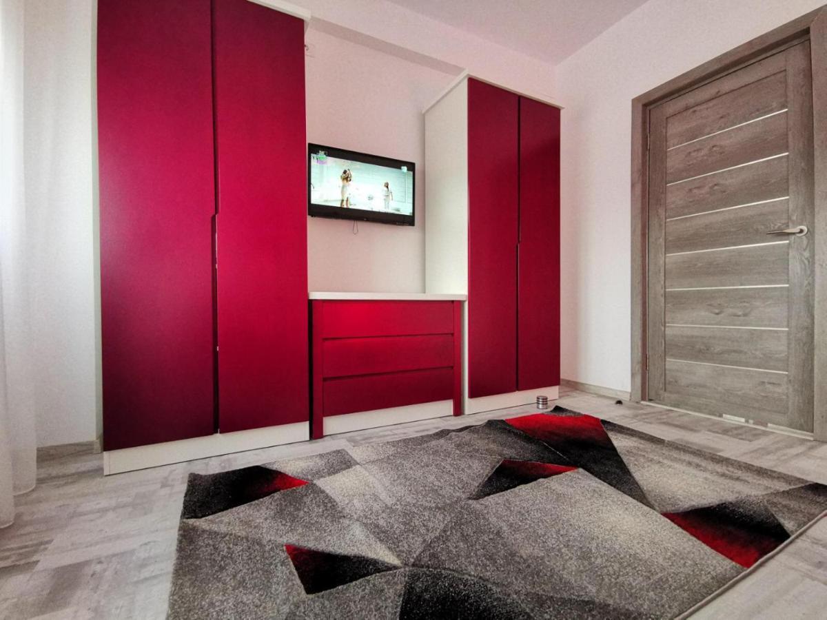 Violet Apartment-Brilliant Apartments คอนสตันซา ภายนอก รูปภาพ