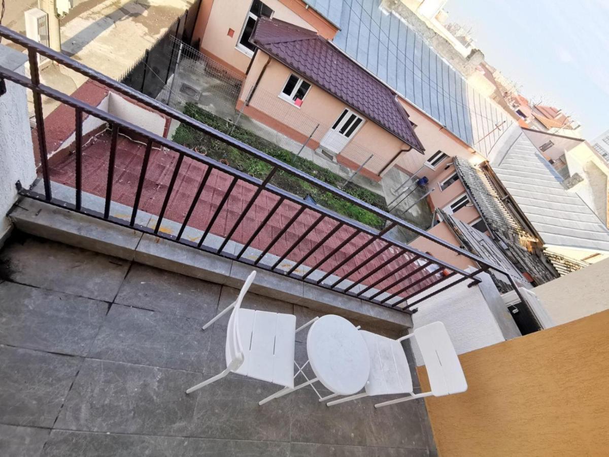 Violet Apartment-Brilliant Apartments คอนสตันซา ภายนอก รูปภาพ